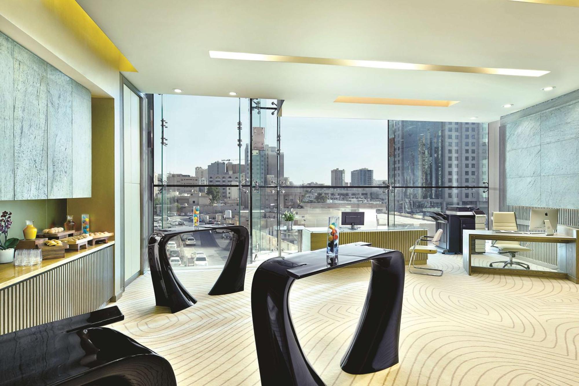 Doubletree By Hilton Old Town 5*